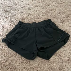 Lululemon hotty hot shorts